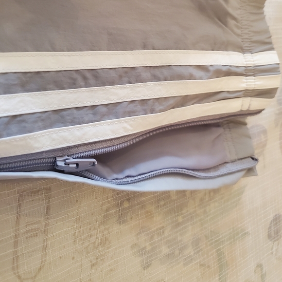 Adidas Revike 100% Polyamide Track Pants Halo Silver Small - Picture 2 of 6